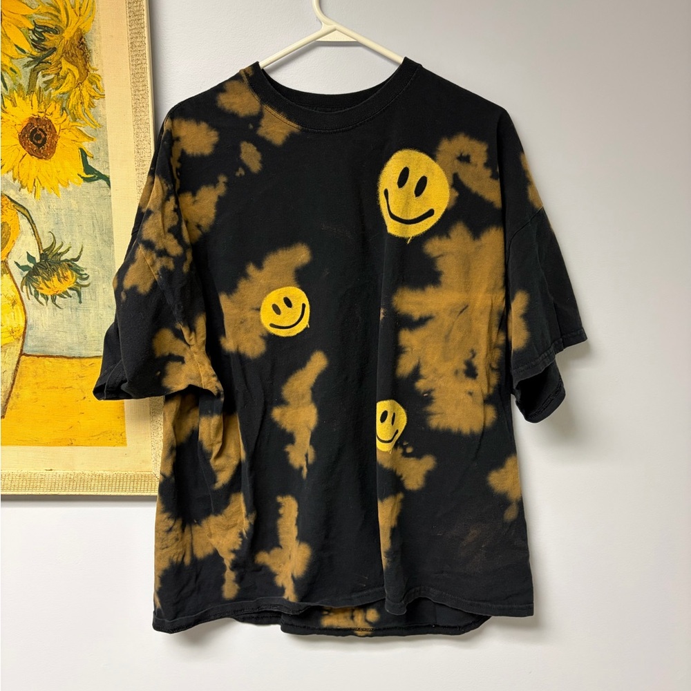 Black and brown Smiley Face tie dye T-Shirt